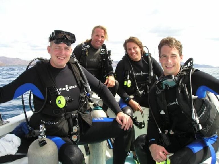 one tank boat dive Roatan