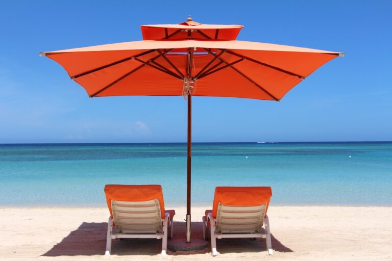 Paradise Beach Hotel Resort Honduras