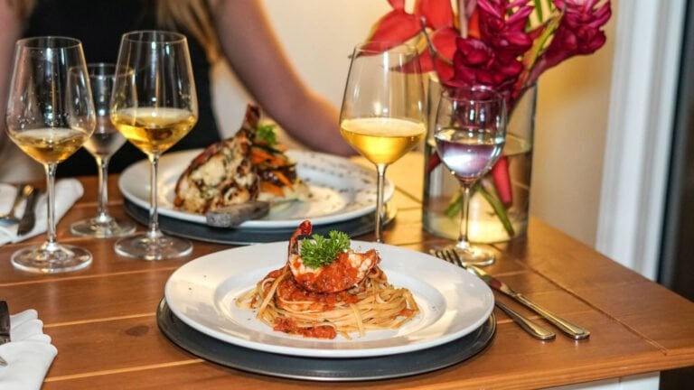 GULA Gastrobar & Winery Roatan
