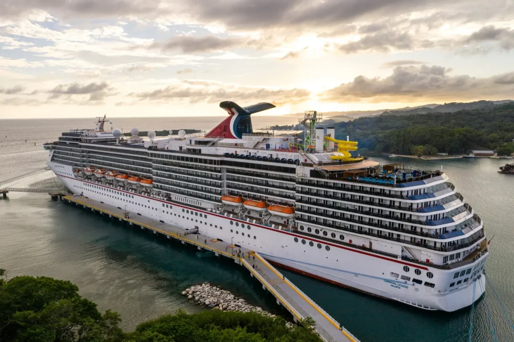 Carnival Breeze - Isla Tropicale