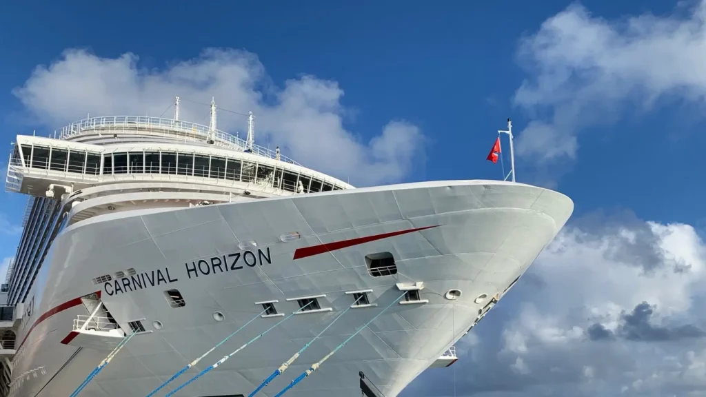 Carnival Horizon - Isla Tropicale