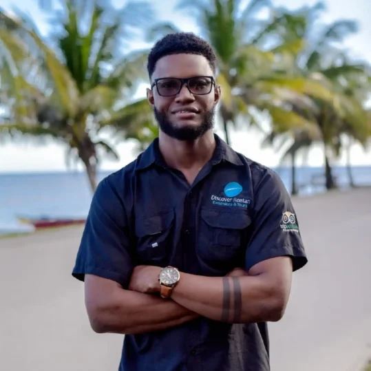 Roatan Tour Guide Javey Woods