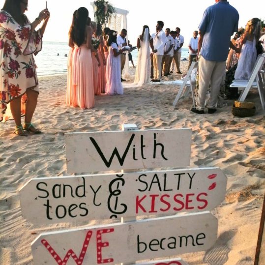 Roatan Wedding Events